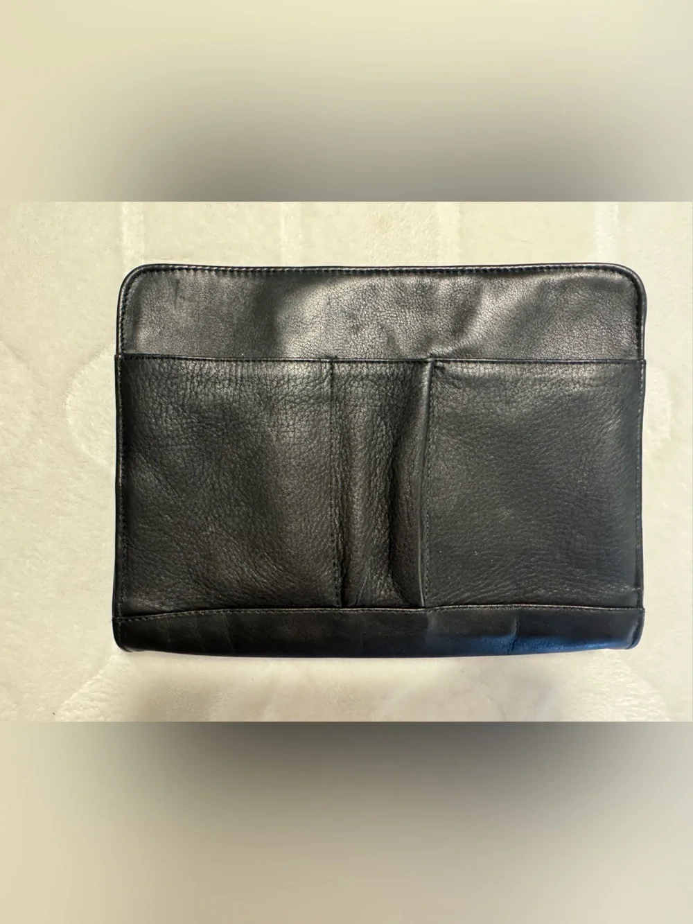Levenger Black Pebbled Leather Zip Travel Organizer